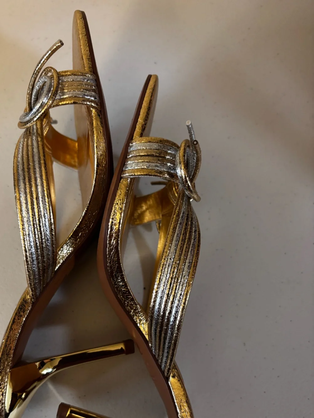 Zara gold metallic bow heeled sandals - Picture 7 of 12